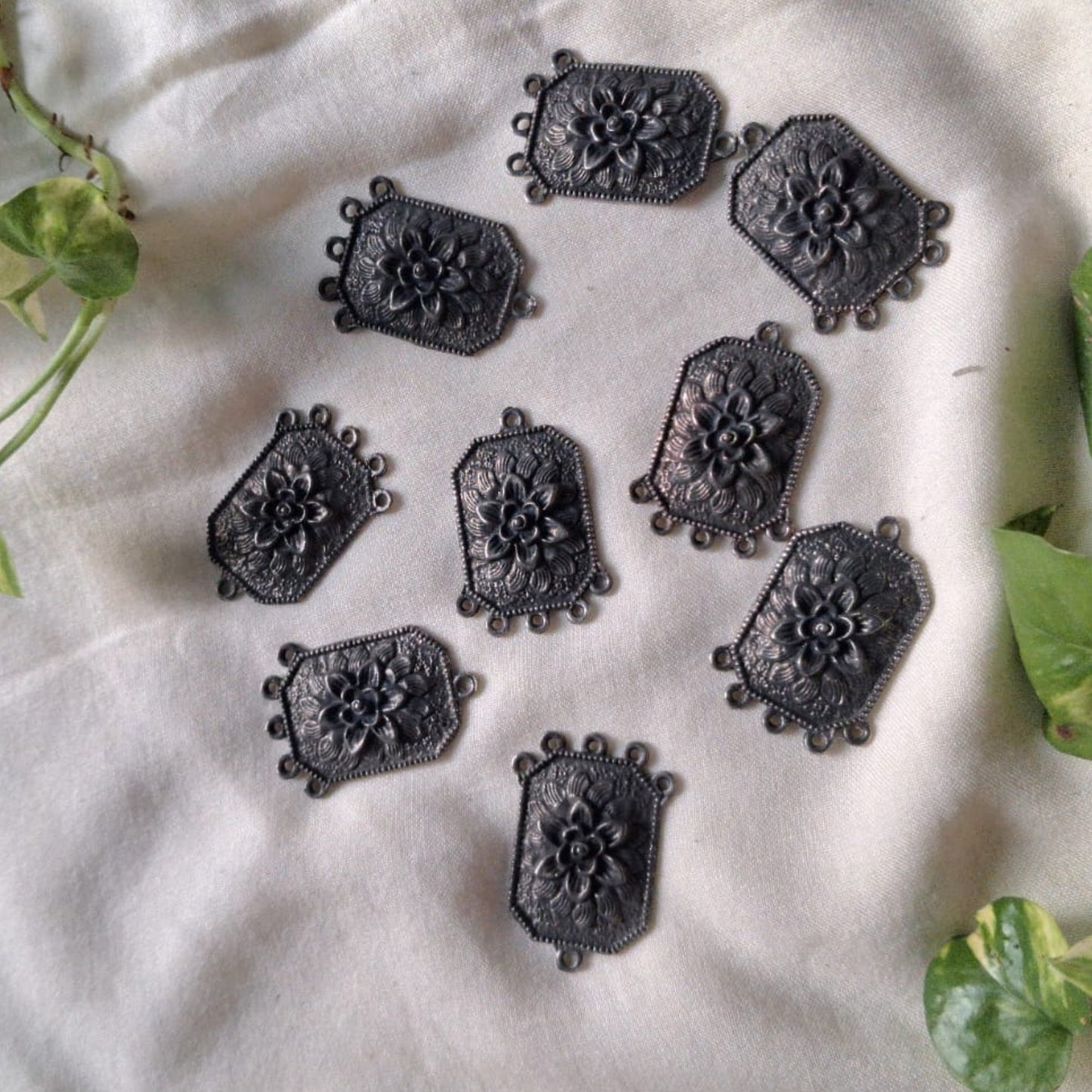 Small BlackPolish - 114