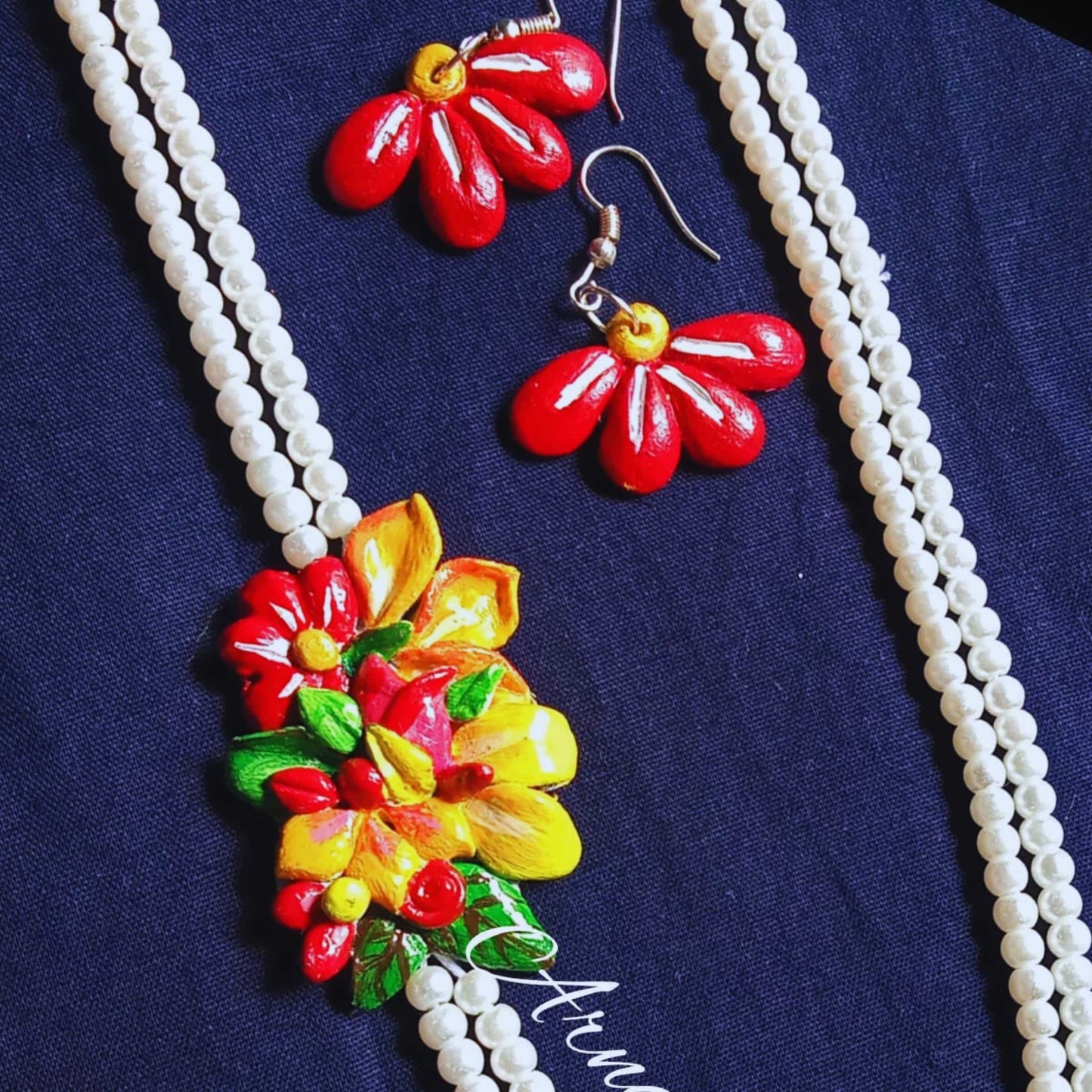 Blooming Beads – Flower Clay Jewelry Set