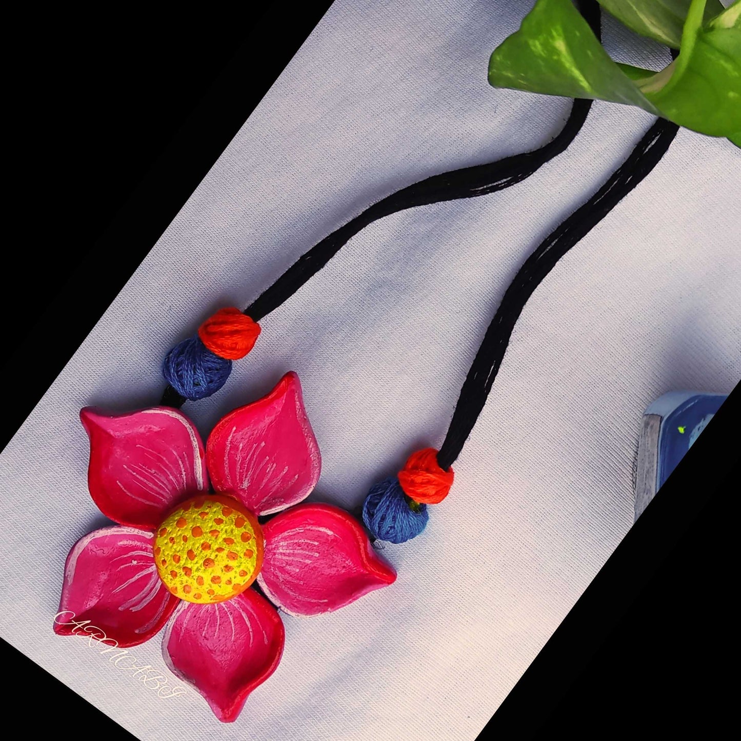 Blooming Grace – Clay neckpiece