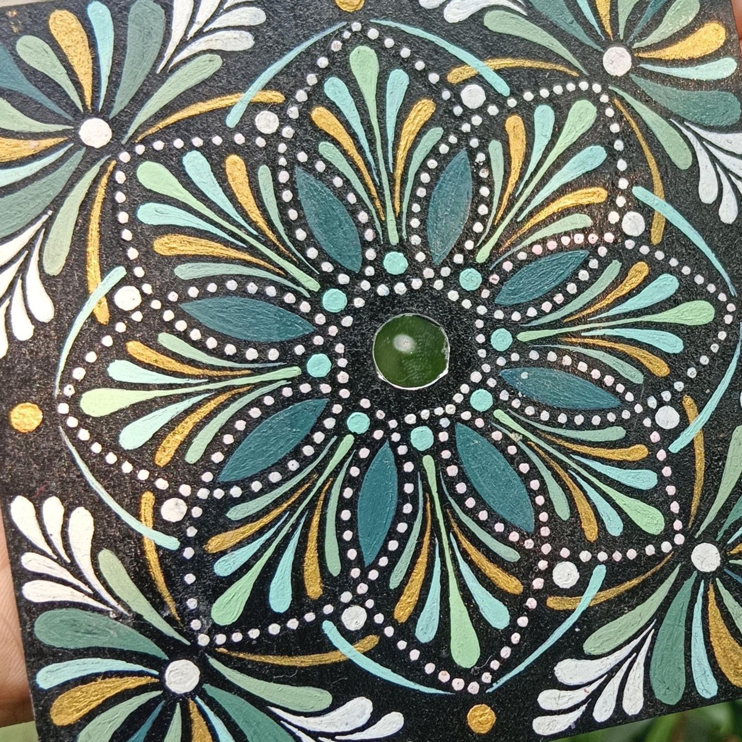 Mandala Gleam – Lippan Art Wall Hanging