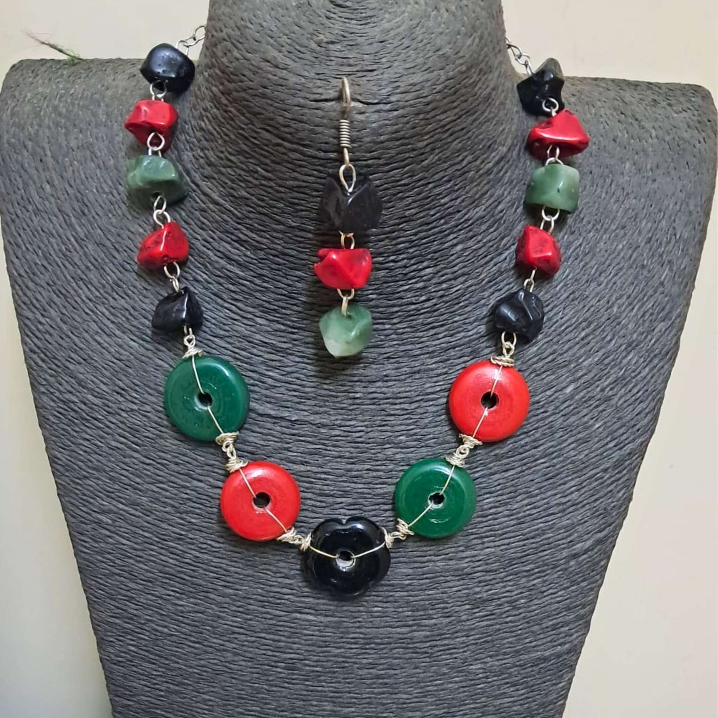 The style icon necklace set