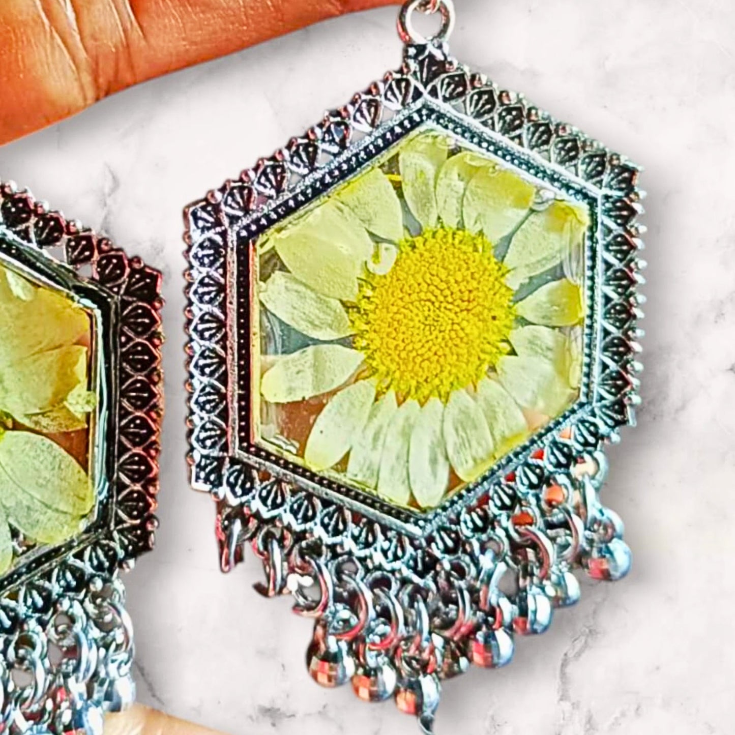 Noorani Resin Jhumko – Shine of Serenity