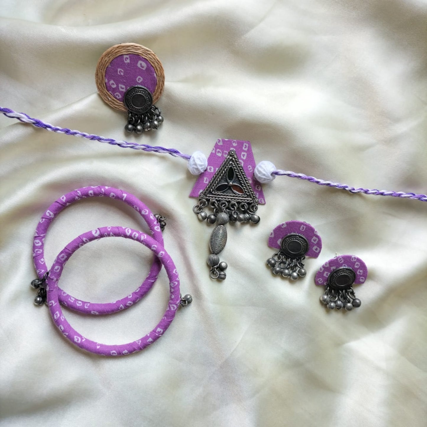 Neelpara Fabric Jewelry Set