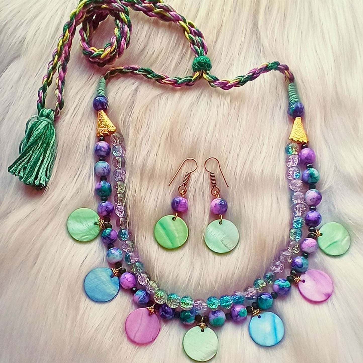The Rainbow shells necklace set