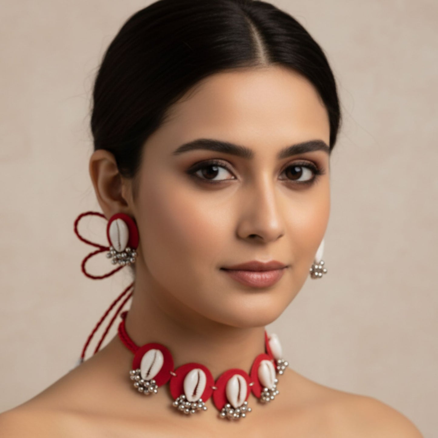 Classic Handmade Neckpiece & Earrings Set