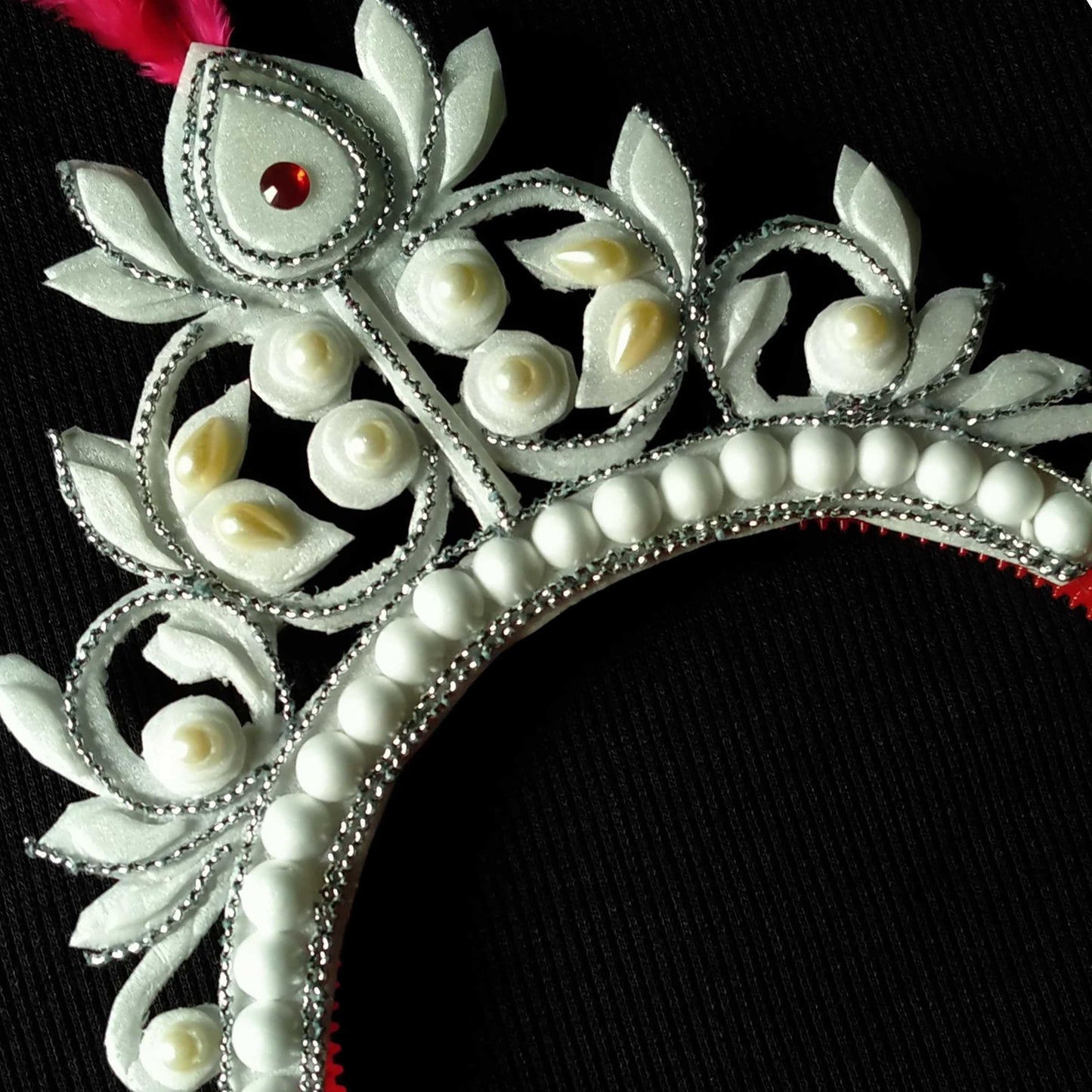 LalPankhi – Little Royal Briddhi Mukut