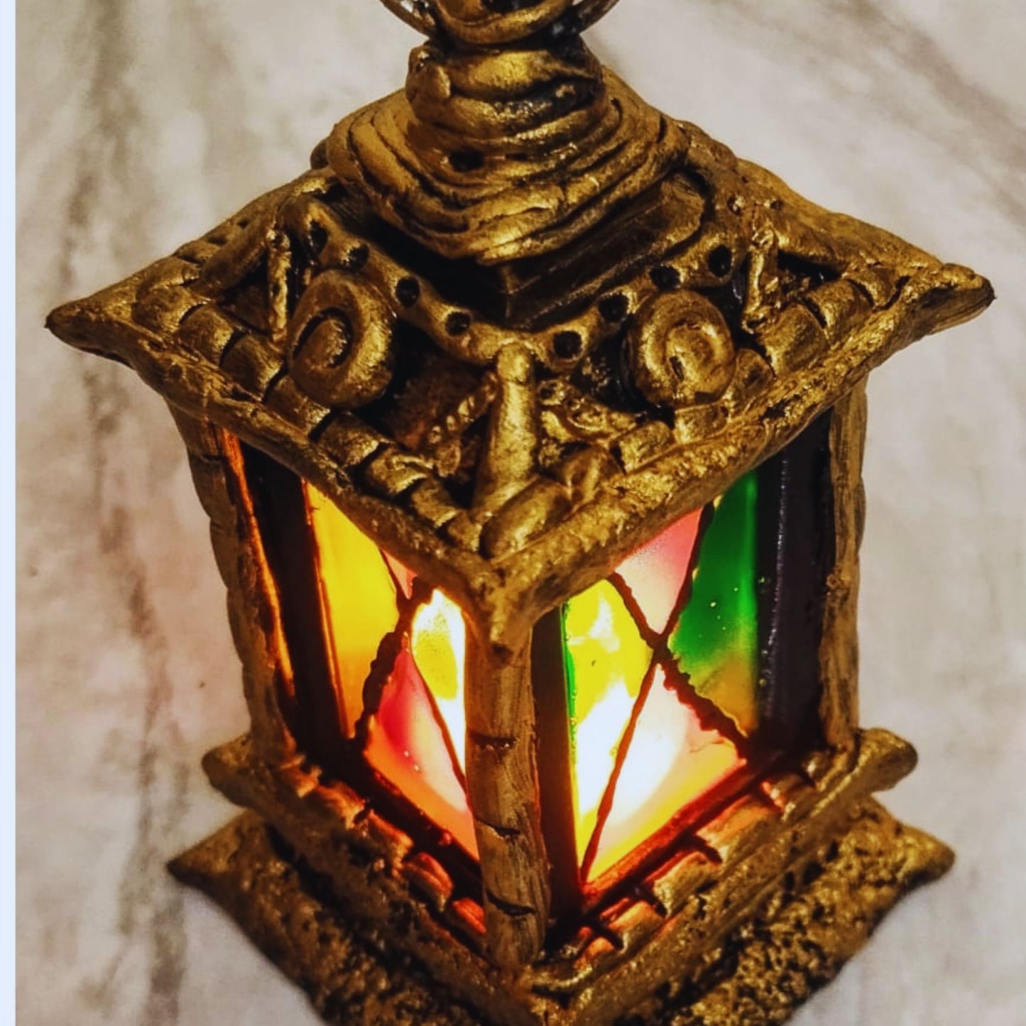 HeritageGlow – Illuminated Harican Lamp