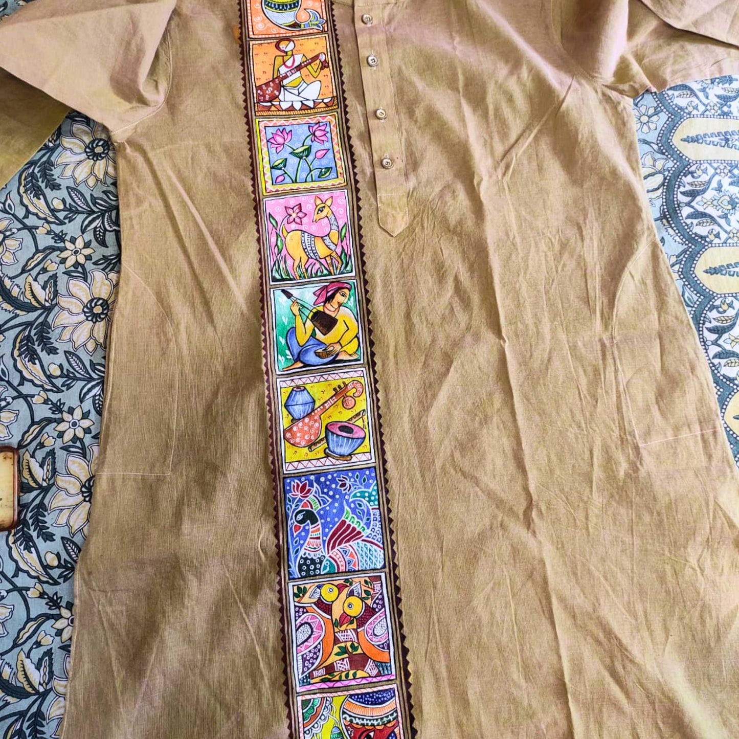 Madhubani Dhaara – Flow of Tradition