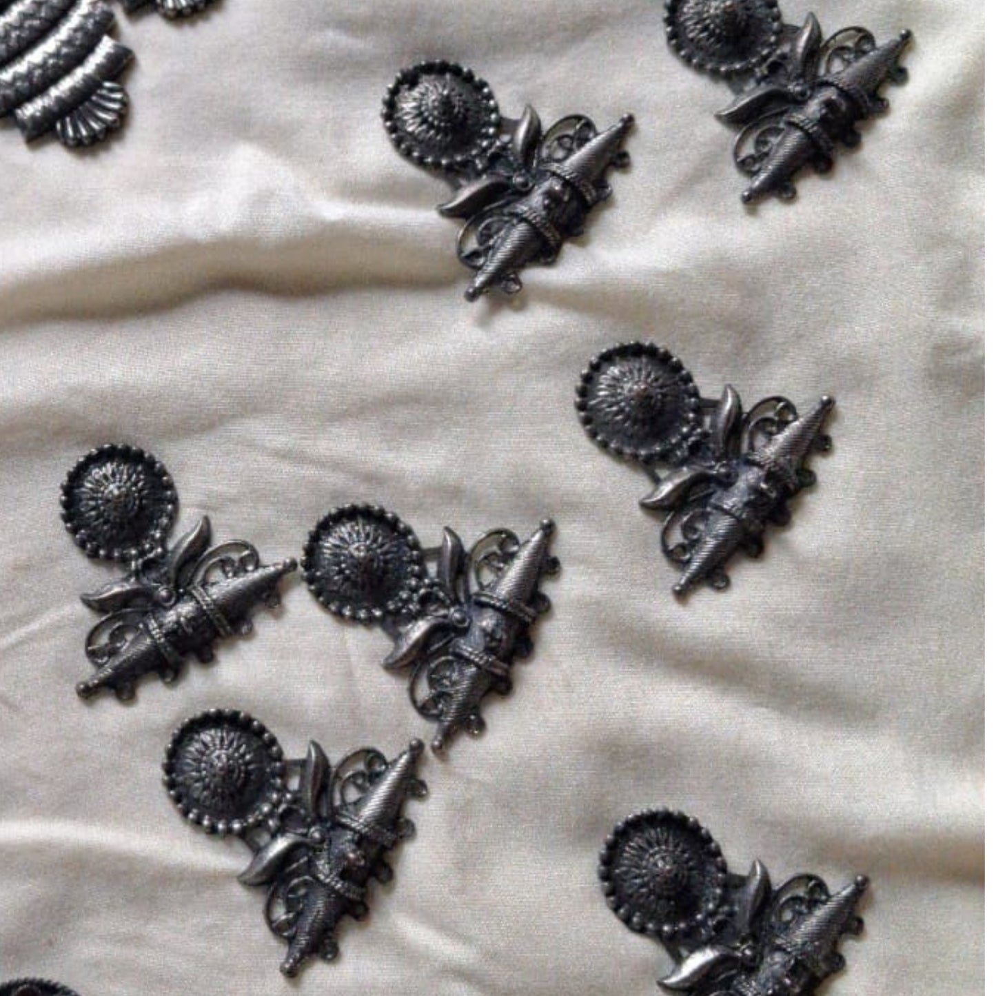 Small BlackPolish - 36