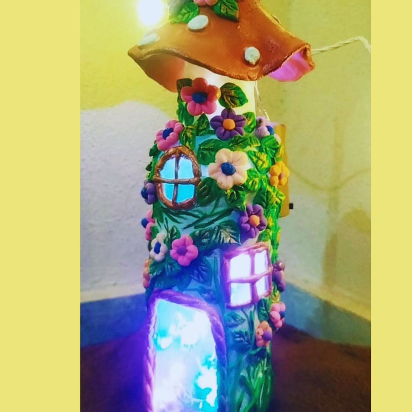 GlowShroom Cottage – Light-Up Mushroom