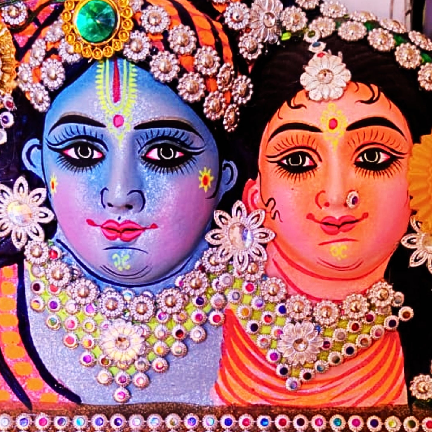 Radha Krishna Mukhosh – Eternal Love in Folk Art