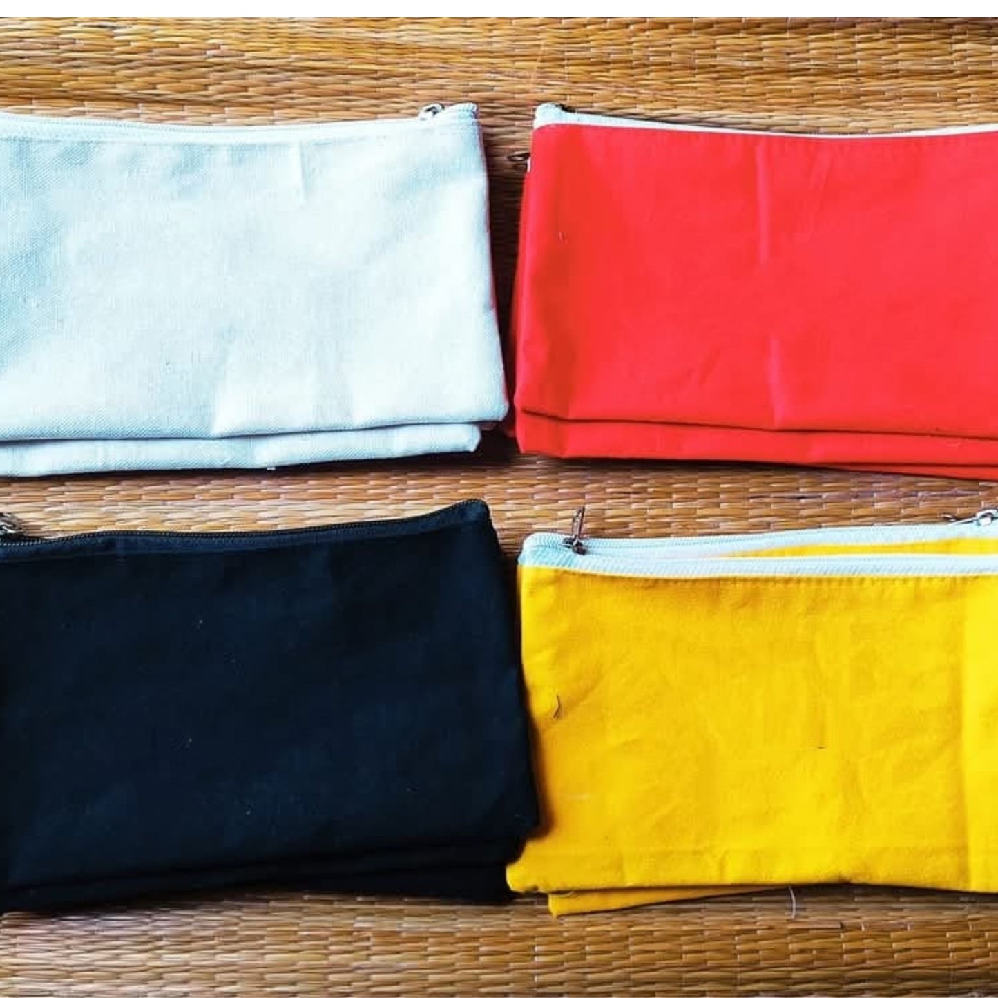9/5 inch Pouch With Zip(100/-for 2)