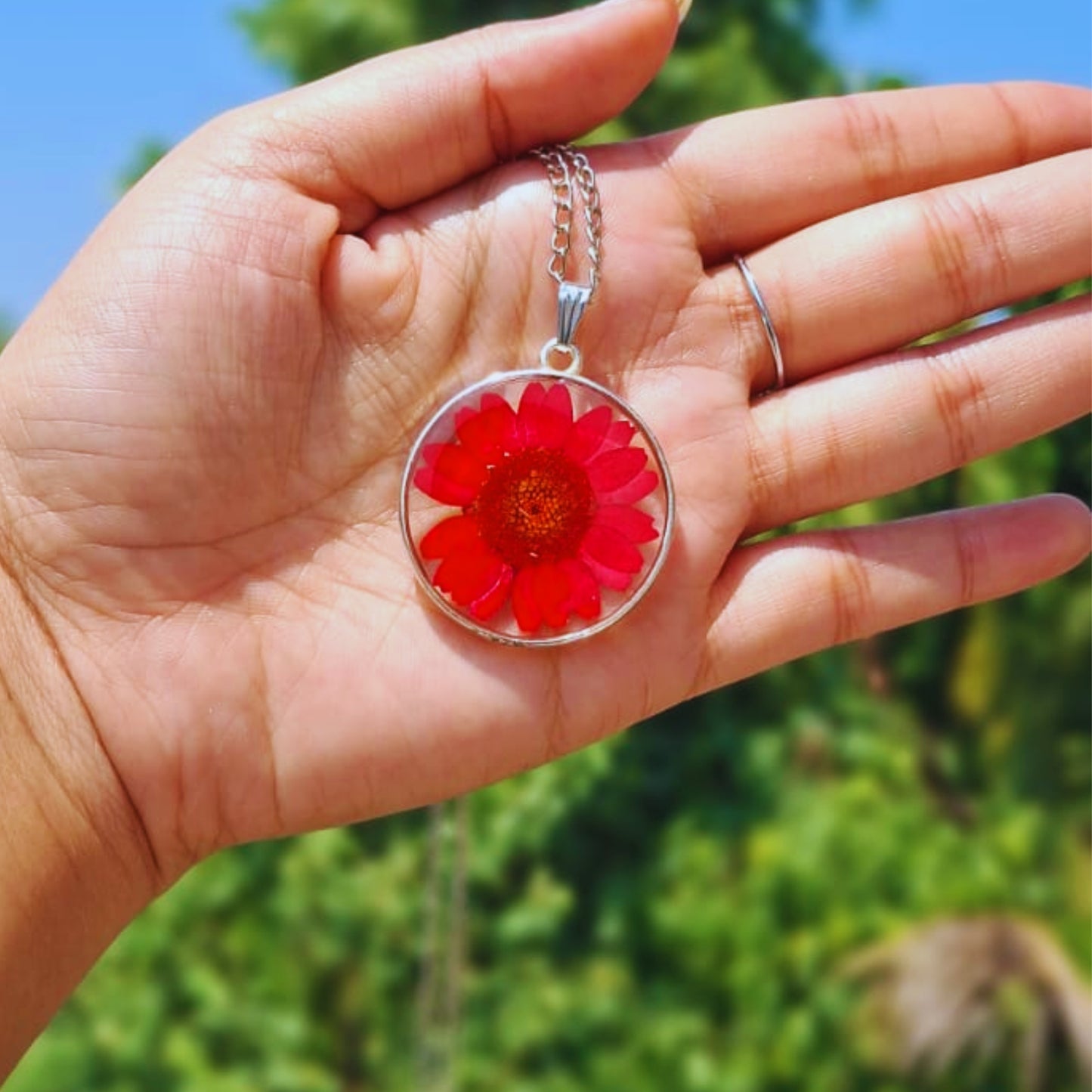 Raktagolap Pendant – Silver Frame with Red Bloom
