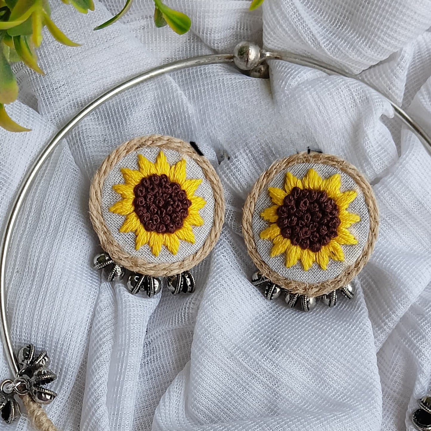 Elegant Ethnic Fabric Jewelry Set