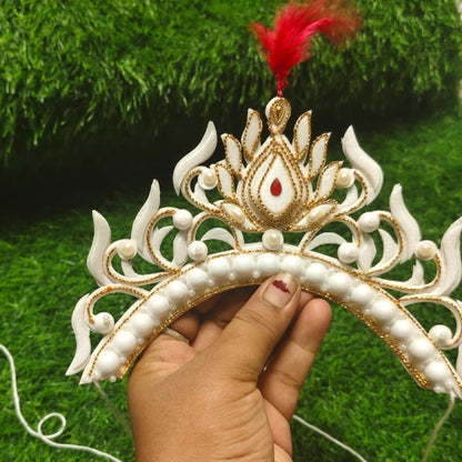 Delicate Floral Motif Bridal Mukut
