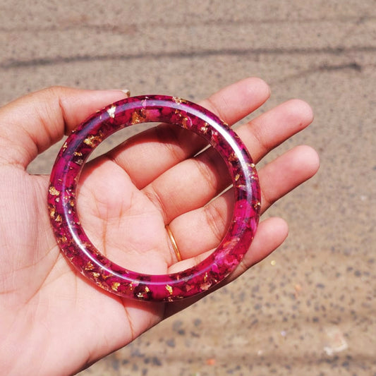 Handcrafted Resin Bangles – Elegant Statement Pair