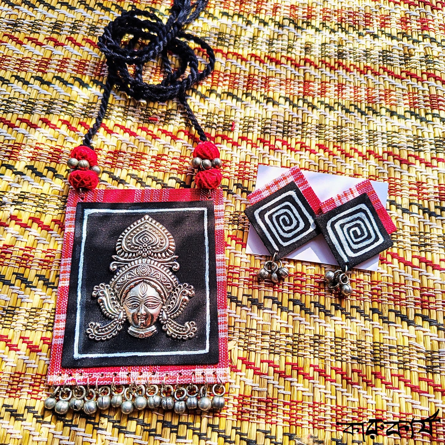 Ishani Neckpiece Set – Handcrafted Elegance