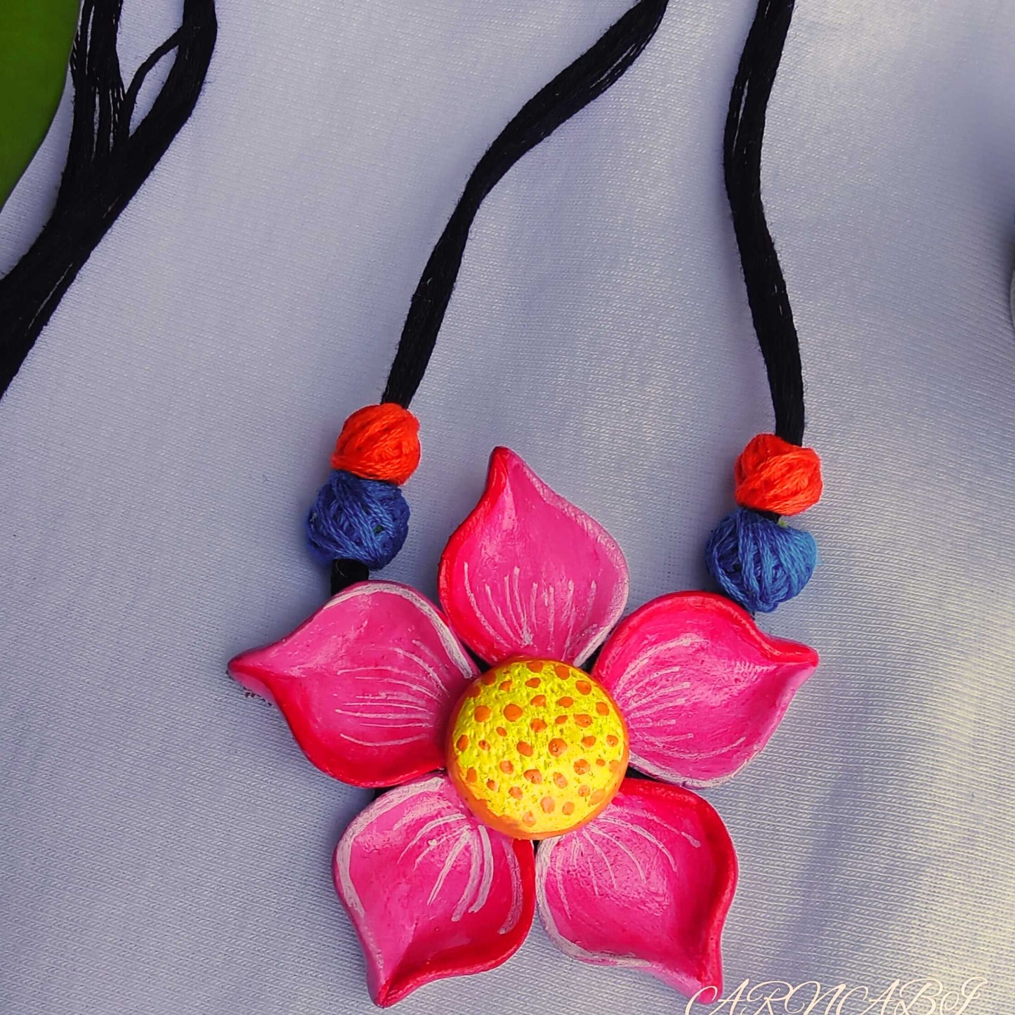 Blooming Grace – Clay neckpiece