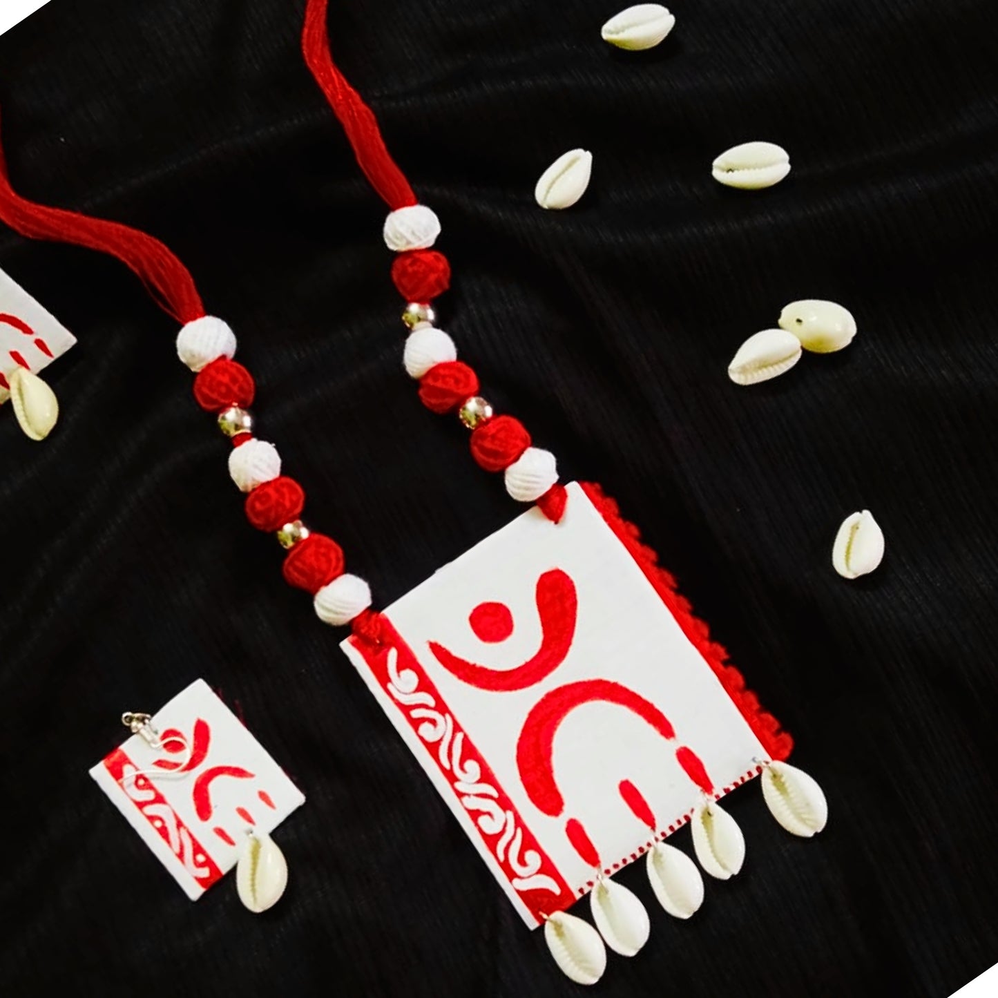 Bongoriti Fabric Jewelry Set