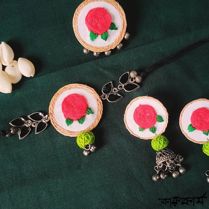 Karukriti Embroidery Choker Set