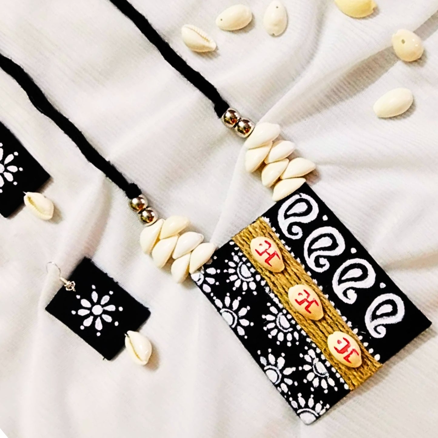 Matir Sur Fabric Jewelry Set