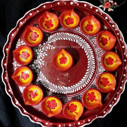 Traditional Alpana Mati Diya Set