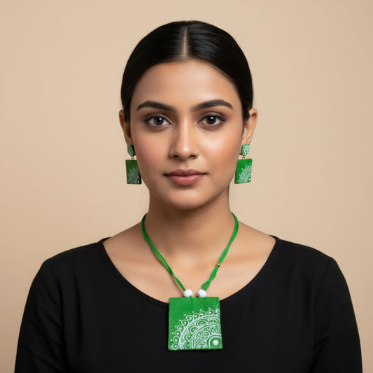Verdant Heritage – Fabric Jewelry Set