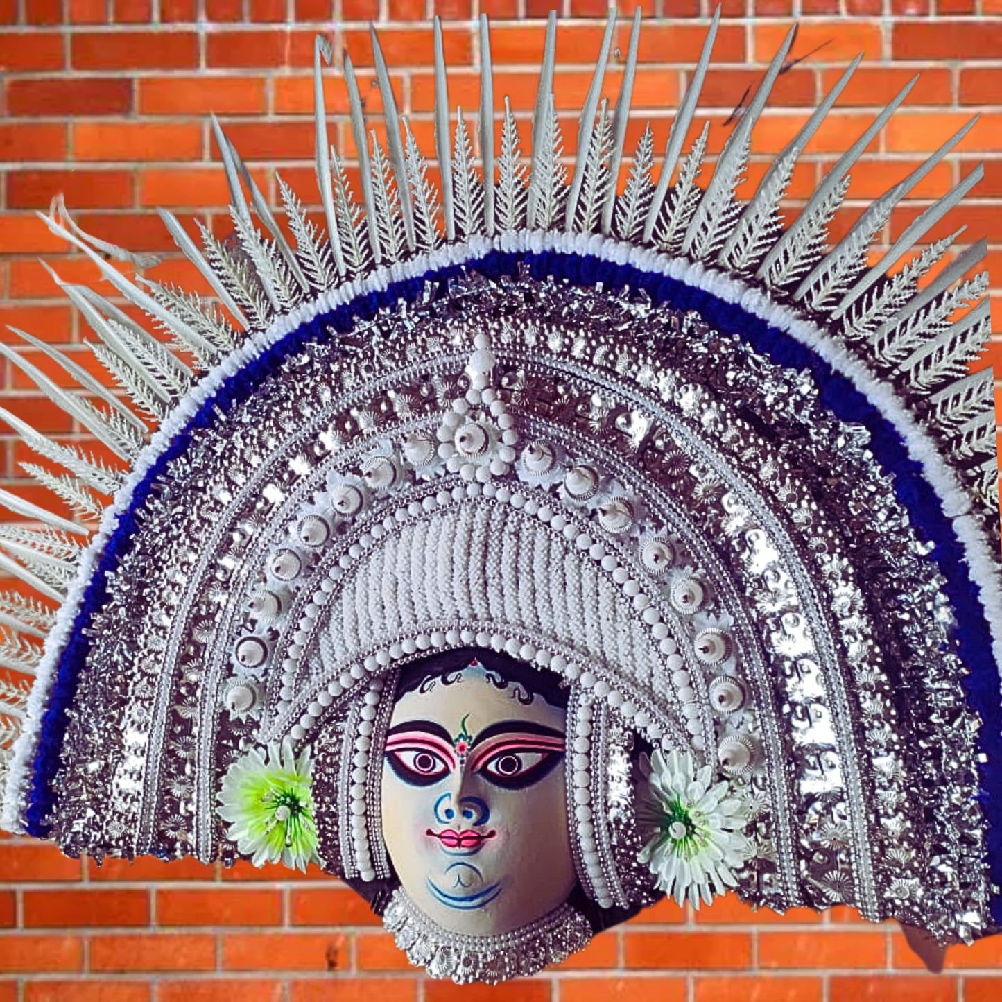 Ma Saraswati Mukhosh – Graceful Wisdom