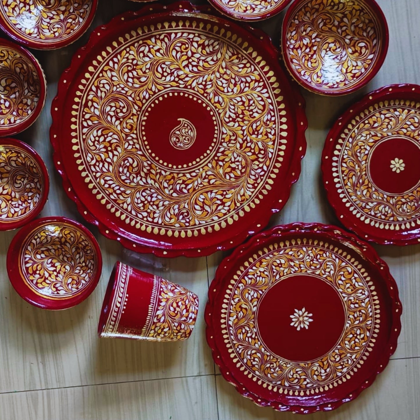 Utsober Aayojon Matir Thala Set – 11-Piece