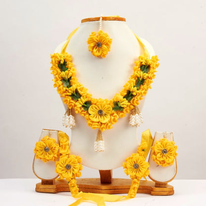 Annapurna Floral Haldi Bridal Set – Gaye Holud Jewellery