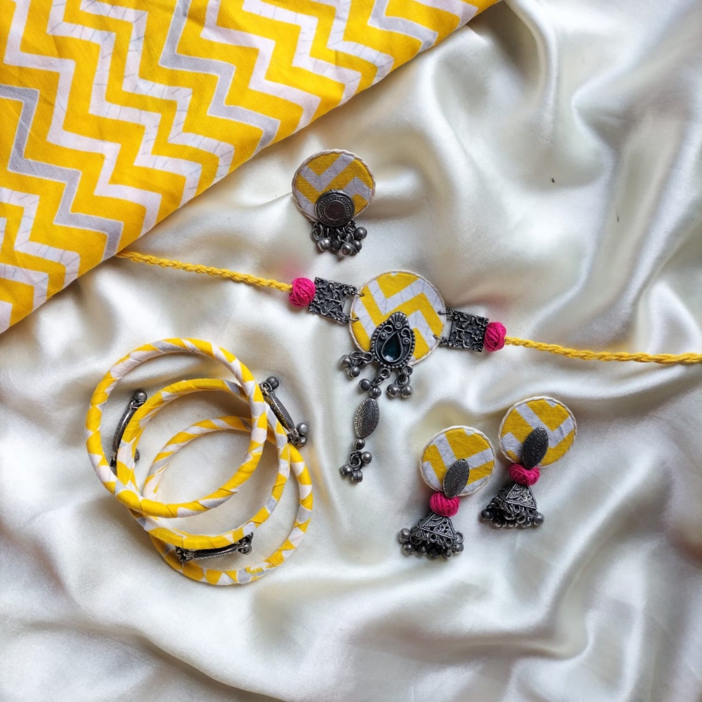 Rangita Fabric Jewelry Set