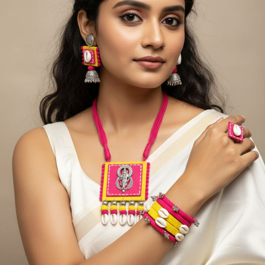 Shubhsagar Fabric & Shell Jewelry Set