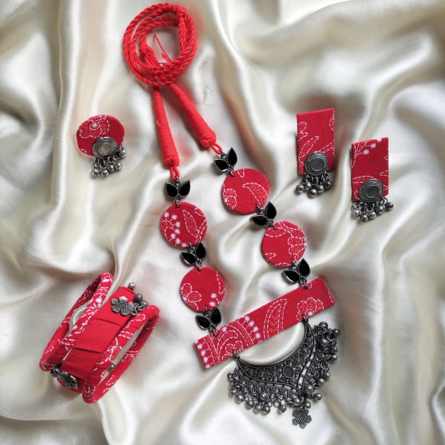 Lavanya Fabric Jewelry Set
