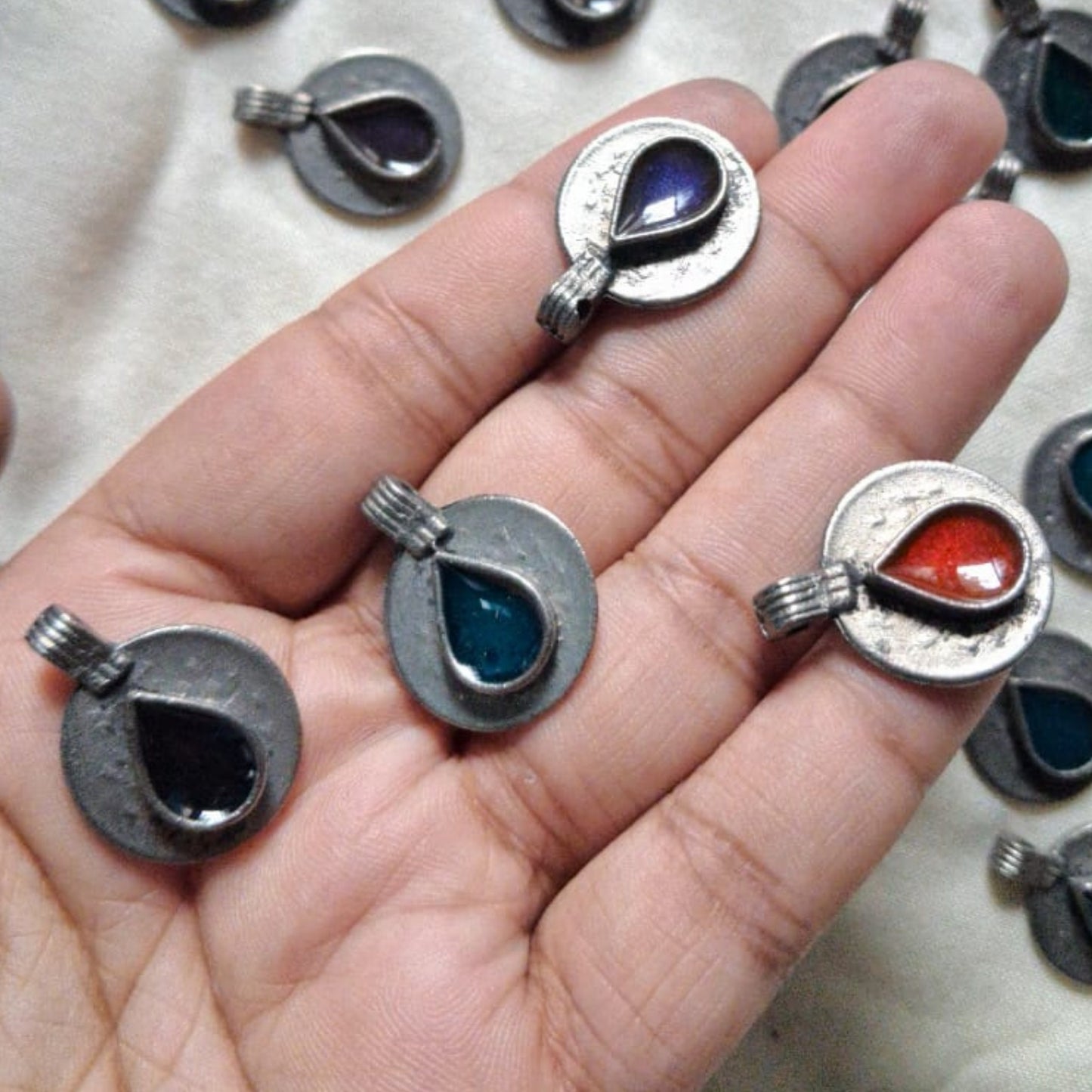 Small BlackPolish - 39