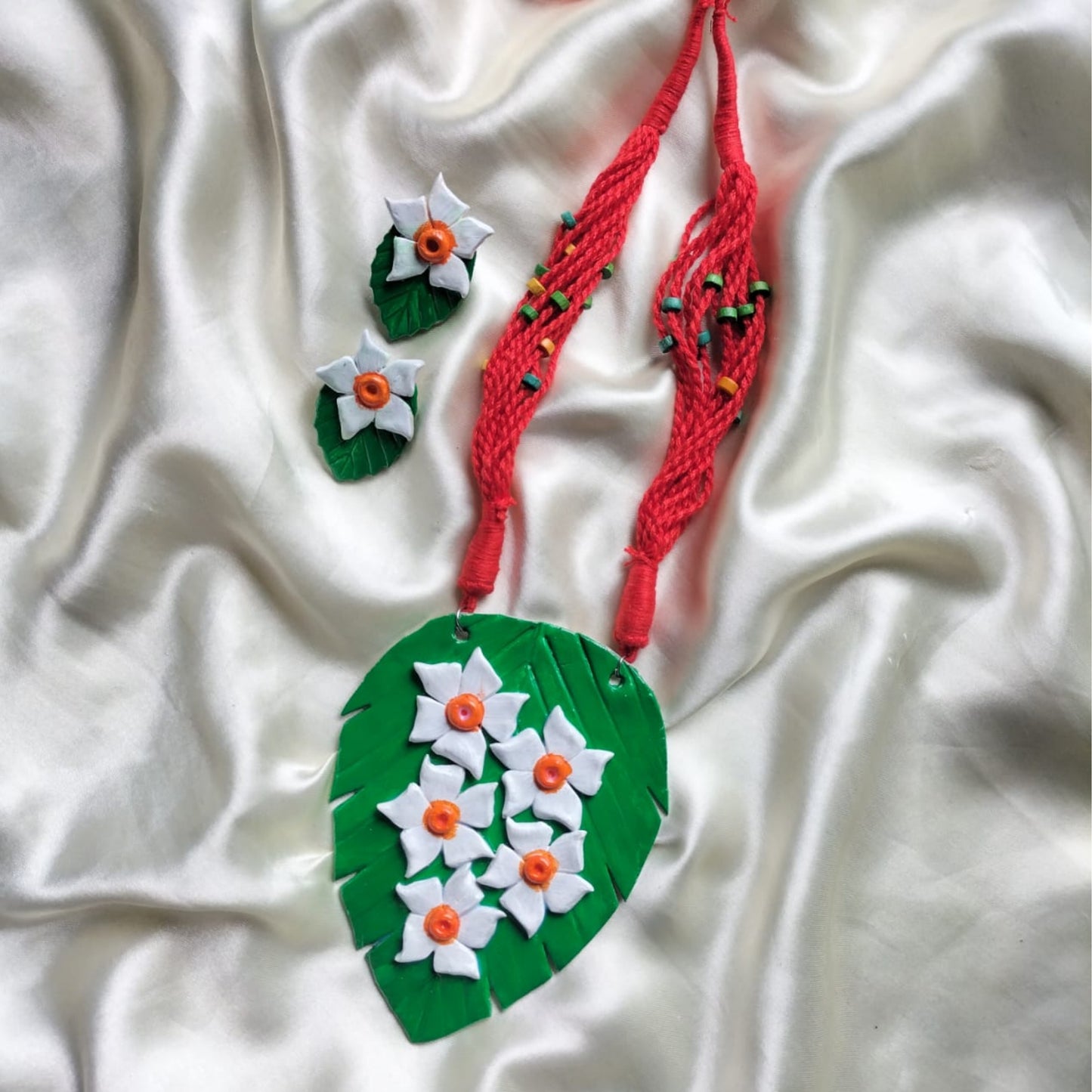Mrinmoyi Clay Jewelry Set – Handcrafted Grace