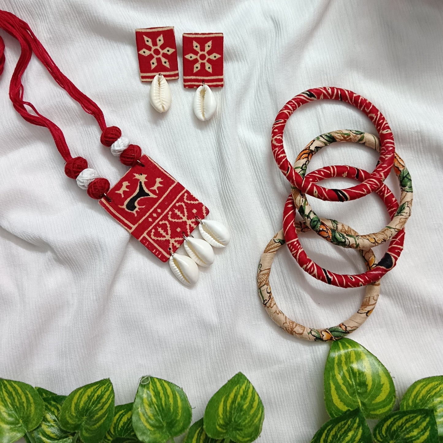 Heritage Bloom  Set – Necklace, Earrings & Bangles
