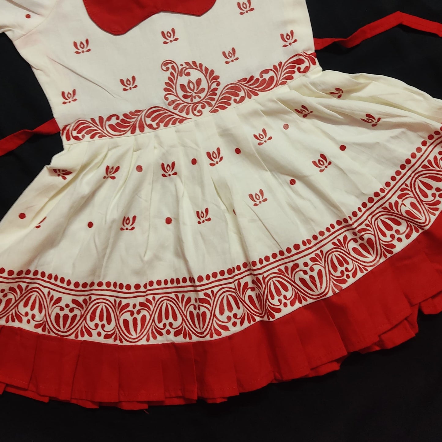 Kalka Phool Baby Frock – Tiny Trendsetters