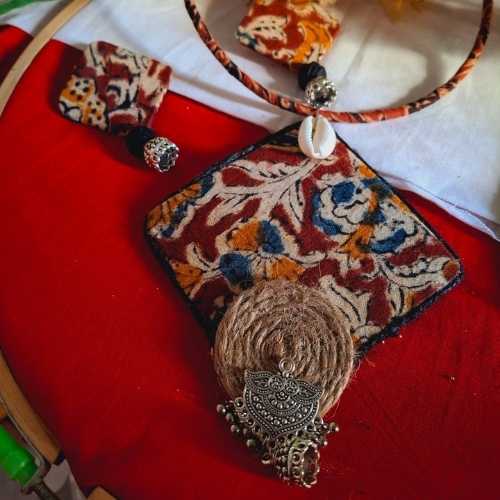 Embroidered Febric Chocker
