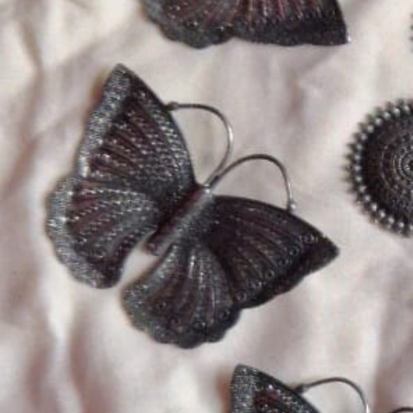 Large BlackPolish - 43