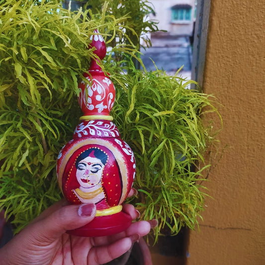 Bengali Bride Gachkouto for Wedding Rituals