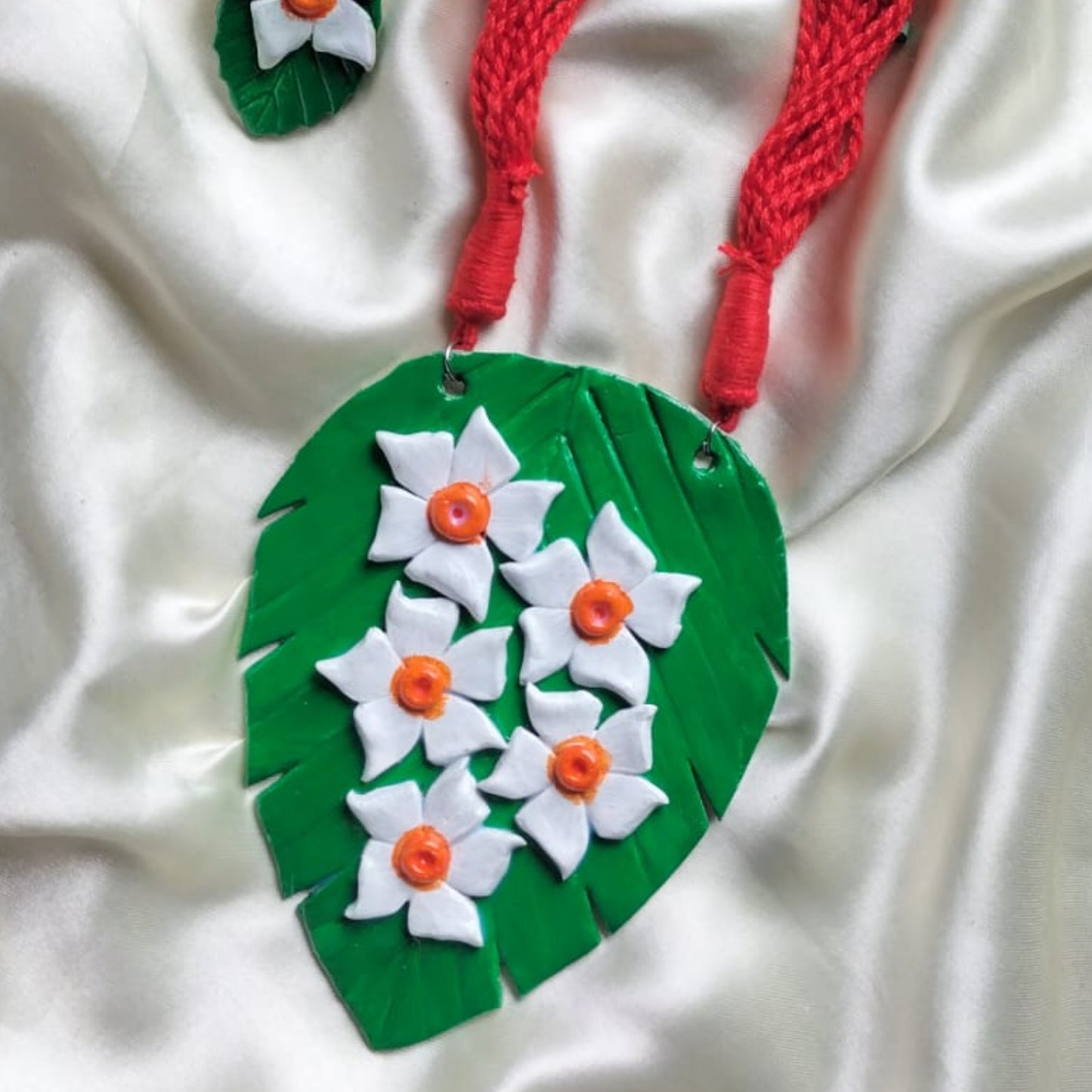 Mrinmoyi Clay Jewelry Set – Handcrafted Grace