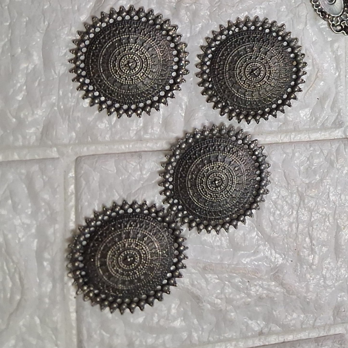 Large BlackPolish - 66