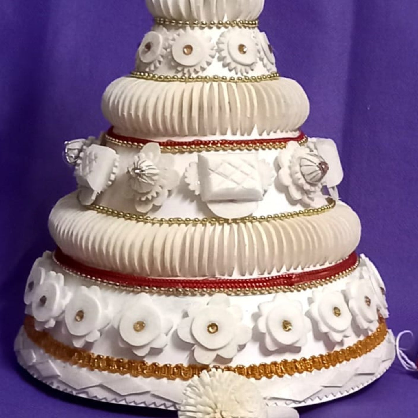 Regal Sholapith Topor for Groom