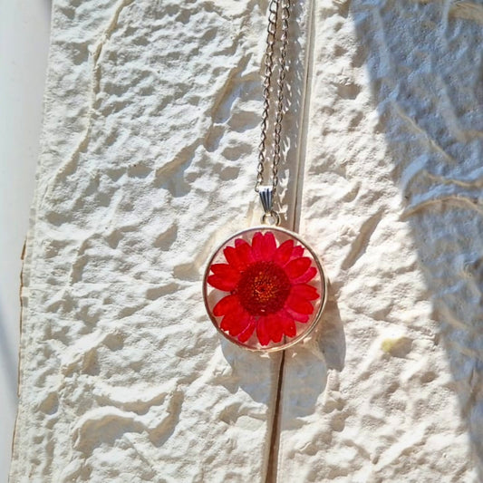 Raktagolap Pendant – Silver Frame with Red Bloom