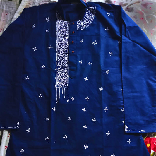 NeelKari – Threads of Tradition
