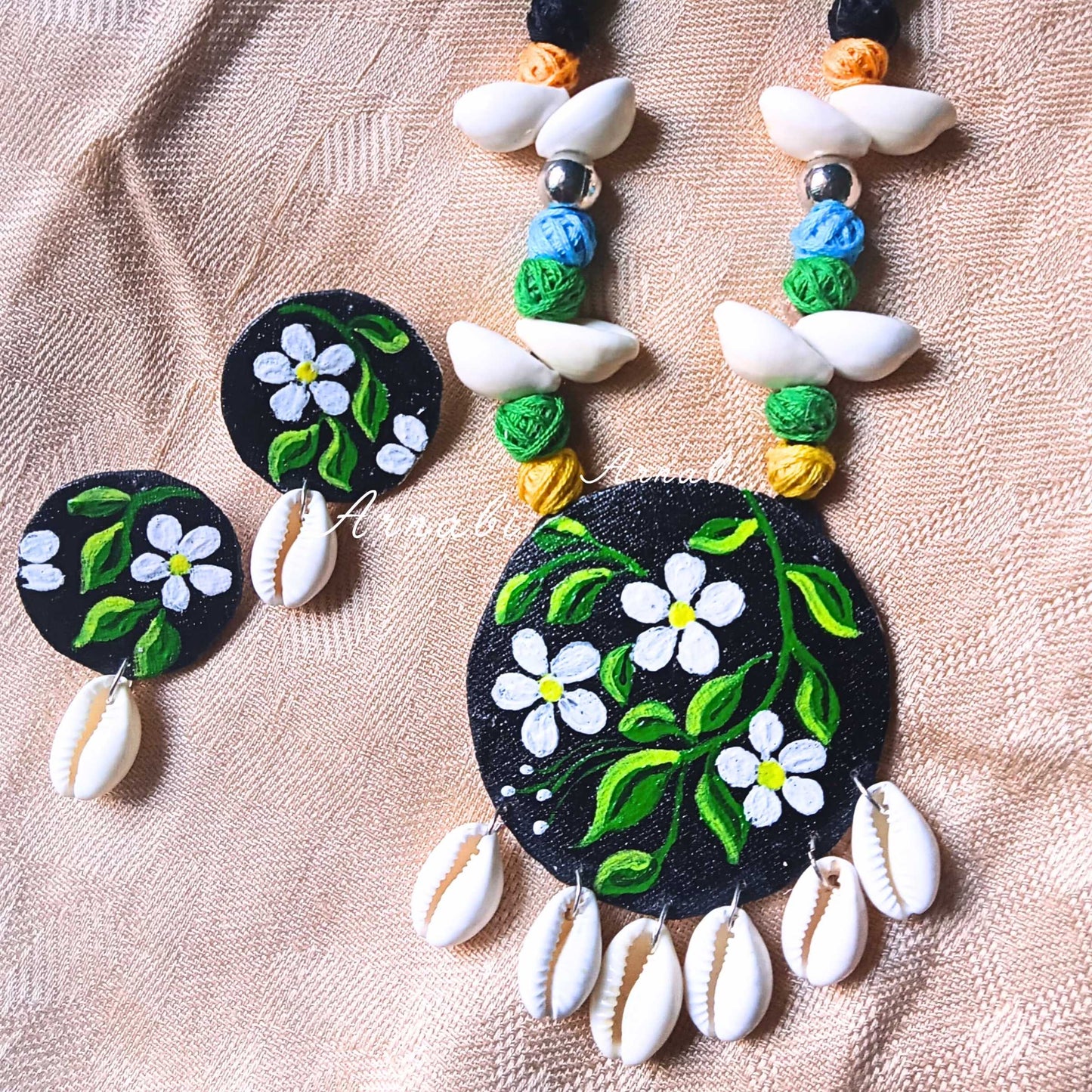 Shell Blossom – Floral Jewelry Set