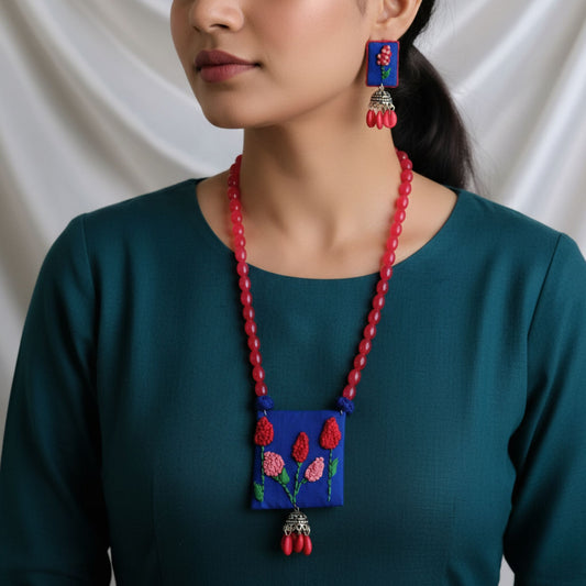 Elegant Embroidered Fabric Jewelry Set