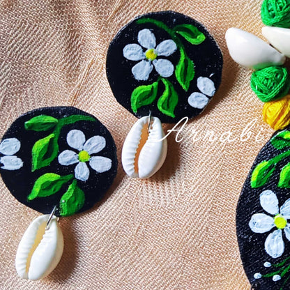 Shell Blossom – Floral Jewelry Set