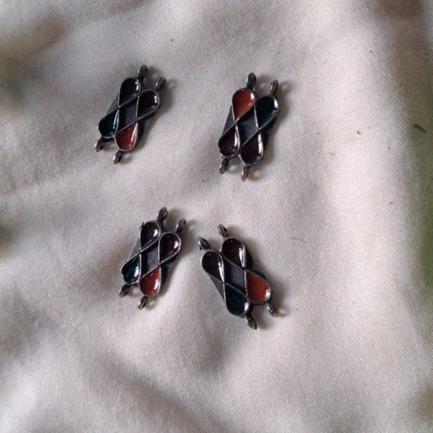 Small BlackPolish - 99