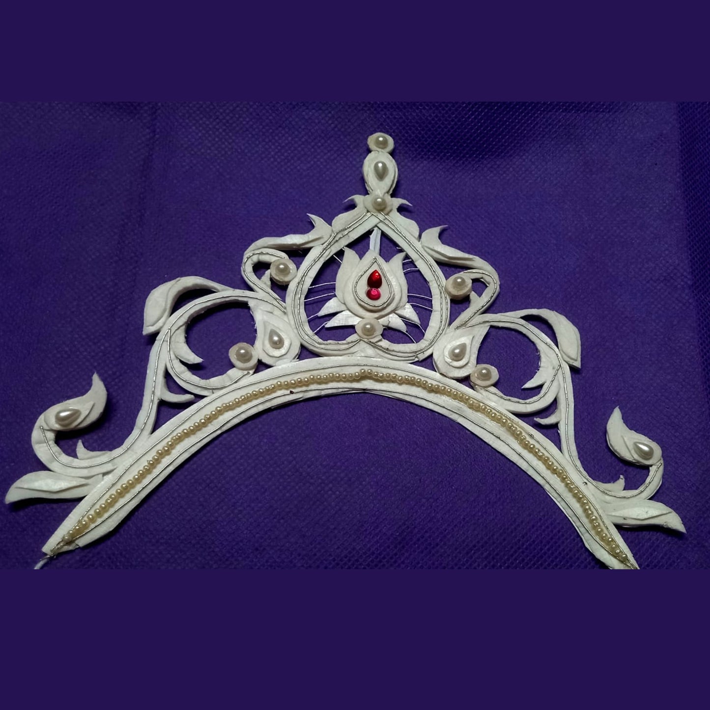 Handcrafted Sholapith Bridal Mukut